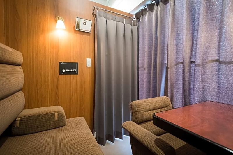 Train Hostel Hokutosei Tokyo Exterior photo